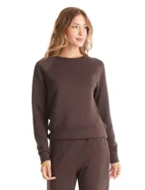 Conjunto de dos piezas compuesto por un buzo de cuello redondo con mangas raglán y un pantalón de pierna ancha con cintura elástica. Confeccionado en tejido de tacto suave con puños acanalados.