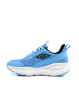 Championes de running Umbro modelo Dynamen para mujer, en color negro con suela blanca gruesa y detalles en celeste.