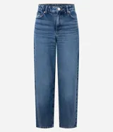 Pantalón de jean Blue Steel modelo baggy, de corte recto y amplio con cintura media. Presenta un lavado uniforme, cierre frontal con botón y cremallera, presillas para cinturón y bolsillos funcionales.