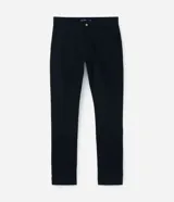 Pantalón slim de sarga color gris, con cintura con trabillas, cierre de botón y cremallera, y bolsillos laterales y traseros.