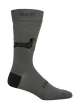 Medias de bambú color verde grisáceo con estampado de perro salchicha, talón negro y logo de la marca RKF en la parte superior.