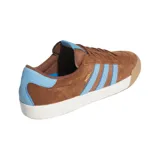 Championes Adidas Nora color marrón con detalles celestes y suela blanca.