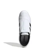 Championes Adidas modelo Tekwen, diseño sin cordones inspirado en el tenis, con capellada sintética blanca, tres tiras laterales negras y lengüeta de malla. Cuenta con entresuela de EVA y suela de goma.