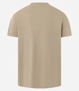 Remera de manga corta color beige claro, con cuello redondo y estampa rectangular frontal con un carpincho en el agua.