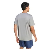 Remera deportiva Adidas Run Ess Tee M de color gris, con diseño de manga corta, cuello redondo y logo reflectante de la marca en el pecho.