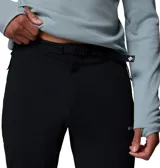 Pantalón de senderismo Columbia modelo Essential Hike para hombre, color negro, con tecnología Omni-Shield™ repelente al agua y manchas, cinturón integrado y dobladillo ajustable con cordón.