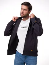 Buzo con cierre frontal completo, confeccionado en tejido fleece color negro. Presenta capucha forrada, bolsillos tipo canguro con entrada lateral, puños y cintura acanalados, y etiqueta con logo de la marca en el bajo.