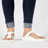Sandalias Birkenstock modelo Gizeh Eva, color blanco. Fabricadas en material EVA, resistente al agua, lavable y ultraligero.