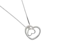 Collar de plata 925 con dije doble corazón, uno dentro del otro.