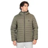 Campera parka verde militar con capucha y cierre frontal con cremallera. Diseño acolchado horizontal y logo de la marca en el pecho.