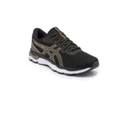 Championes Asics de hombre para running, modelo Gel-Pacemaker 2. Diseño negro con detalles en dorado y suela blanca.