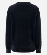 Cardigan de tricot con textura efecto peluche, color negro, de calce regular, escote redondeado y cierre frontal con botones.