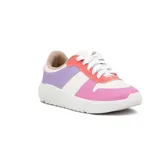 Championes Moleca casuales acordonados, color blanco con detalles en lila, naranja y rosa.