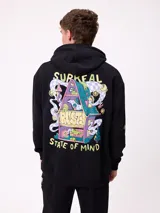 Canguro marrón con capucha y bolsillo frontal, con un diseño gráfico colorido en la espalda que representa una casa surrealista con el texto 'Supreal State of Mind'.