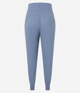 Pantalón jogger deportivo color celeste, con cintura elástica y lazo ajustable.