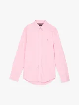Camisa rosa de popelina de algodón con tecnología Flex, cuello abotonado, puños redondeados con botón y logo de Tommy Hilfiger bordado en el pecho.