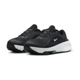 Championes de running Nike Versair negros con detalles en blanco.