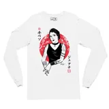Remera de manga larga color blanco con estampa frontal ilustrada de Juana de Ibarbourou en estilo artístico japonés, con fondo de círculo rojo y motivos florales.