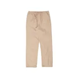 Pantalón de algodón color beige, de corte recto y cintura elástica con cordón ajustable.