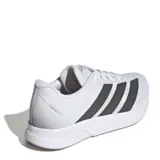 Championes de running Adidas Duramo Rc2, color blanco con las tres tiras características en gris oscuro y suela gris.