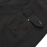 Short de baño negro con cordón ajustable en la cintura y logo de la marca en la pierna izquierda.