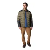 Campera técnica Columbia Labyrinth Loop II, con tecnología Omni-Heat Infinity y Omni-Shield. Presenta diseño acolchado en color verde oliva con paneles laterales y mangas en color negro, cierre frontal completo, cuello alto con protección de barbilla y bolsillos con cierre.