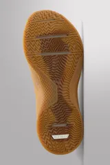 Zapatilla deportiva de entrenamiento con parte superior de tejido de punto transpirable en color verde militar. Cuenta con refuerzos Shield Protect Max en puntera y talón, cierre mediante cordones, tirador posterior y entresuela con tecnología Stabi-pro para mayor estabilidad.
