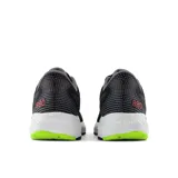 Championes de running New Balance 880 V13, color negro con detalles en gris, rojo y verde.