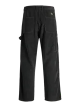 Pantalón de tiro alto y corte wide leg, confeccionado en tejido de corderoy. Presenta bolsillos laterales y traseros, con cierre frontal de cremallera y botón.