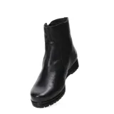Botas de caña baja marca Bottero, confeccionadas en cuero negro con textura granulada. Presentan cierre lateral metálico y suela de goma con relieve antideslizante.