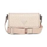 Cartera tipo bandolera Guess modelo Viviette, color beige con estampado de monograma de la marca. Presenta solapa frontal con logo triangular metálico, correa de hombro ajustable de tela y herrajes plateados.