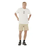 Bermuda color beige con bolsillos laterales y traseros.