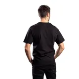 Remera negra de algodón con logo de Caterpillar estampado en blanco y amarillo en el pecho.