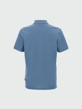 Polo de manga corta Boss, confeccionado en tejido de punto, con cuello clásico, cierre frontal de botones y logo bordado sutil en el pecho.