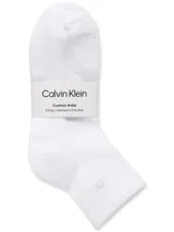 Pack de tres pares de medias tobilleras Calvin Klein, color blanco, con amortiguación (cushion) y logo CK bordado en el tobillo.