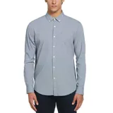 Camisa celeste de manga larga con efecto “crinkle” y tintura en prenda (sobreteñida) para un look gastado y relajado.