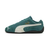 Championes Puma modelo Speedcat OG, color verde esmeralda con detalles en blanco y suela negra. Confeccionados en gamuza con el logo de la marca en dorado y blanco.