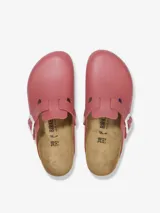 Zueco BIRKENSTOCK Boston Pro LE Mars Red, con capellada de cuero natural color rojo, plantilla anatómica de corcho-látex y suela de poliuretano (PU) resistente al deslizamiento.