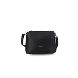 Cartera tipo shopper de cuero sintético color negro, con diseño amplio y minimalista, manijas cómodas para el hombro y costuras visibles.