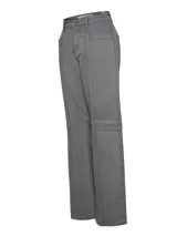 Pantalón de jean tiro alto con corte recto y diseño estilo cargo. Presenta costuras verticales decorativas y paneles horizontales en las rodillas, con cierre frontal y bolsillos laterales.