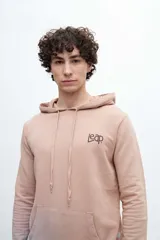 Canguro gris con capucha y cordones, con logo 'leap' estampado en el pecho.