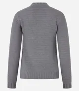 Buzo slim de chenille rayado color gris, con cuello redondo y manga larga. Presenta aberturas laterales e hilo metalizado. Marca Blue Steel, colección Primavera/Verano 2025.