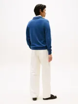 Sweater azul de Tommy Hilfiger confeccionado en algodón, con cuello perkins, cierre de cremallera de un cuarto, puños y bajo de punto canalé, y logo bordado en el pecho.