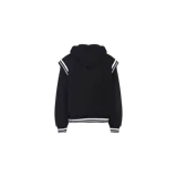 Campera Off-White de diseño híbrido en color negro, que combina el estilo de una campera varsity con botones a presión y una capucha con cordón ajustable. Presenta detalles de rayas blancas en los puños, la cintura y las sisas, y estampados gráficos en contraste en el pecho.