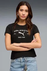 Remera Puma de manga corta para mujer, color negro, con cuello redondo y estampado frontal con el logo de la marca y la inscripción 'Puma Athletic Since 1948'.