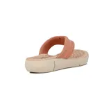 Sandalia tipo ojota color durazno, con plataforma beige y plantilla con textura.