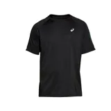 Remera deportiva Asics de manga corta, confeccionada en tejido técnico ligero y transpirable. Presenta un diseño minimalista en color negro con detalles reflectantes en las mangas y el logo de la marca en el pecho.