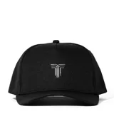 Gorra tipo trucker negra con logo de la marca bordado en color plateado en la parte frontal.