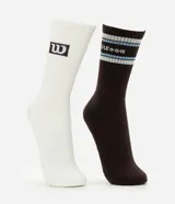 Kit de dos pares de medias deportivas de caña alta marca Wilson. Un par es de color blanco con logo negro y el otro es de color marrón con rayas horizontales celestes y blancas y logo bordado. Cuentan con tejido acanalado en la caña para un mejor ajuste.