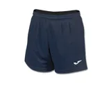 Short deportivo azul marino con logo de la marca Joma en blanco en la pierna derecha.